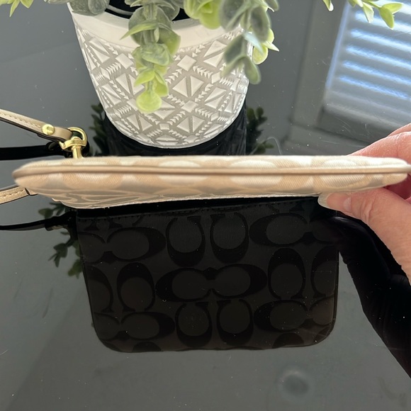 Coach Tan/Gold Signature Wristlet - Picture 6 of 11